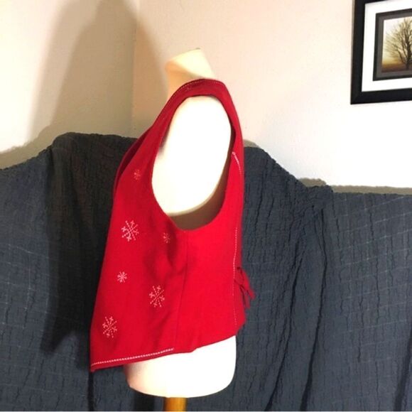 Karen Scott Christmas Red Vest Size Large - Picture 2 of 13